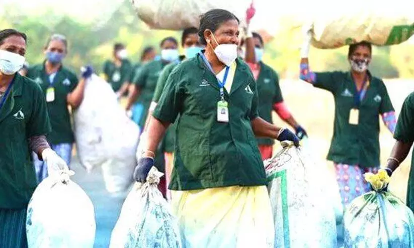 ഹരിതകർമ്മ സേന: നുണപ്രചാരണം നടത്തുന്നവര്‍ക്കെതിരെ നിയമ‍ നടപടിയെടുക്കുമെന്ന് മുഖ്യമന്ത്രി