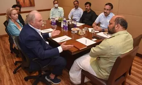 ​കേരളത്തിൽ നിക്ഷേപത്തിനൊരുങ്ങി ലംബോർഗിനി; ടൊറിനോ ലംബോർഗിനി വ്യവസായമന്ത്രിയുമായി കൂടിക്കാഴ്ച നടത്തി