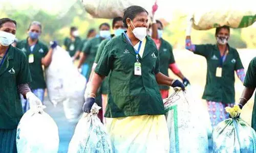 ഹരിതകർമ്മ സേന: നുണപ്രചാരണം നടത്തുന്നവര്‍ക്കെതിരെ നിയമ‍ നടപടിയെടുക്കുമെന്ന് മുഖ്യമന്ത്രി