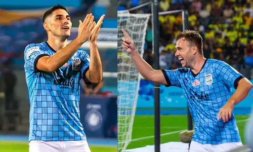 കളി മറന്ന് ബ്ലാസ്റ്റേഴ്സ്; നാലു ഗോളിന്‍റെ ദയനീയ തോൽവി; മുംബൈ ഒന്നാമത്