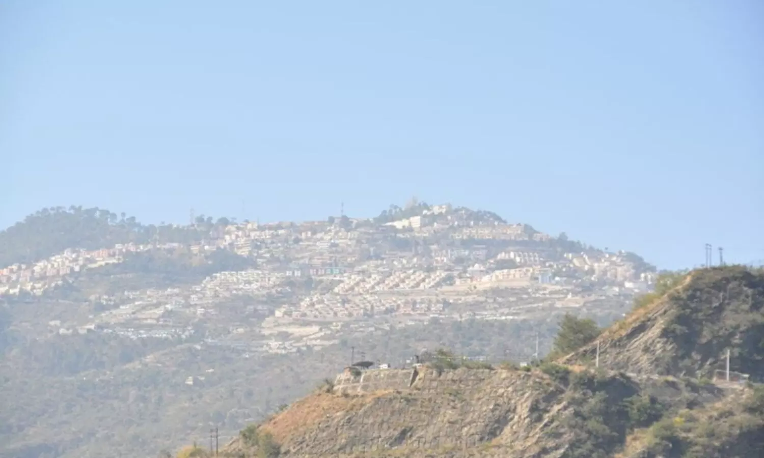 ജോഷി മഠിലെ മലയിടിച്ചിലിൽ മലയാളിയും കുലുങ്ങേണ്ടതുണ്ടെന്ന് ഇ.പി അനിൽ