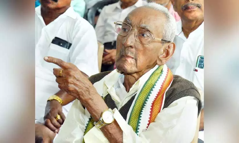 സ്വാതന്ത്ര്യ സമരസേനാനി പി. വാസുവേട്ടൻ നൂറിന്റെ നിറവിൽ