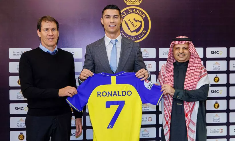 മെസ്സിക്കും എംബാപ്പെക്കുമെതിരെ റൊണാൾഡോ റിയാദിൽ കളിക്കാനിറങ്ങും, അൽ നസ്ർ ജഴ്സിയിലാവില്ല മെസ്സിക്കും എംബാപ്പെക്കുമെതിരെ റൊണാൾഡോ റിയാദിൽ കളിക്കാനിറങ്ങും, അൽ നസ്ർ ജഴ്സിയിലാവില്ല