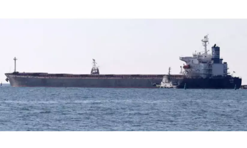 സൂയസ് കനാലിൽ കുടുങ്ങിയ ചരക്ക് കപ്പൽ നീക്കി; ഗതാഗതം പുനഃസ്ഥാപിച്ചു സൂയസ് കനാലിൽ കുടുങ്ങിയ ചരക്ക് കപ്പൽ നീക്കി; ഗതാഗതം പുനഃസ്ഥാപിച്ചു