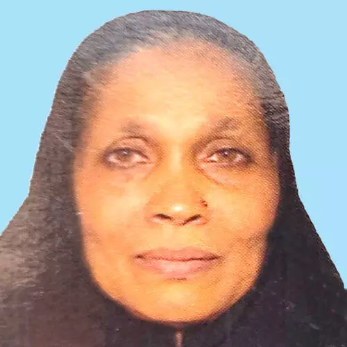 ഫാ​ത്തി​മ ബീ​വി