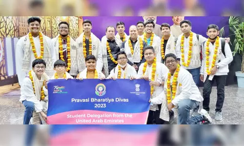 പ്രവാസി ഭാരതീയ ദിവസ്: യു.എ.ഇ വിദ്യാർഥി സംഘം ഇന്ദോറിലെത്തി പ്രവാസി ഭാരതീയ ദിവസ്: യു.എ.ഇ വിദ്യാർഥി സംഘം ഇന്ദോറിലെത്തി