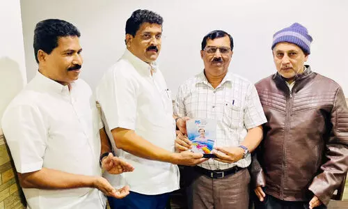 പാ​​സ്‌ യു.​​എ.​​ഇ സ്വീ​​ക​​ര​​ണം ന​​ൽ​​കി