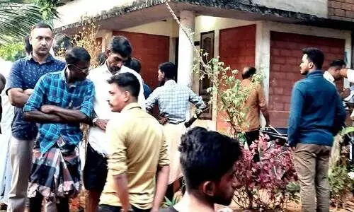 നാടിനെ ഞെട്ടിച്ച് യുവാവിന്റെ കൊലപാതകം നാടിനെ ഞെട്ടിച്ച് യുവാവിന്റെ കൊലപാതകം