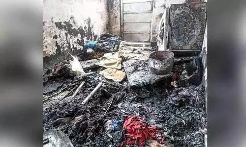 ഇരുനില വീട്ടിൽ തീപിടിത്തം