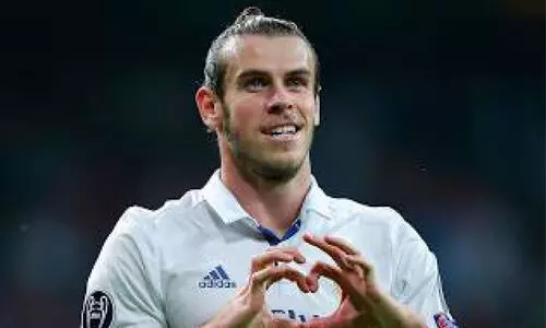 അ​ന്താ​രാ​ഷ്ട്ര, ക്ല​ബ് ഫു​ട്ബാ​ളി​ൽ​നി​ന്ന് വി​ര​മി​ക്ക​ൽ പ്ര​ഖ്യാ​പി​ച്ച് വെ​യ്‍ൽ​സ് നാ​യ​ക​ൻ