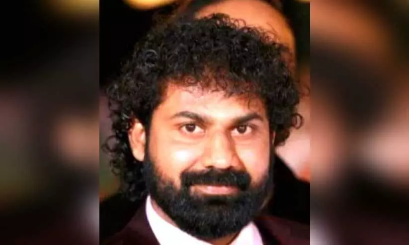 പ്രവീൺ റാണ കൈയകലത്തിൽ രക്ഷപ്പെട്ടു; വിവരം ചോർത്തൽ സംശയിച്ച് പൊലീസ്