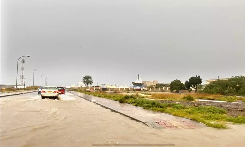 വീ​ണ്ടും ന്യൂ​ന​മ​ർ​ദം; മ​ഴ തു​ട​രും