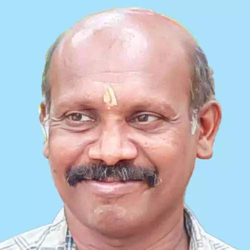 സൈ​ക്കി​ൾ യാ​ത്ര​ക്കാ​ർ​ക്കി​ട​യി​ലേ​ക്ക് കാ​ർ പാ​ഞ്ഞു​ക​യ​റി അ​പ​ക​ടം: ഒ​രാ​ൾ​കൂ​ടി മ​രി​ച്ചു