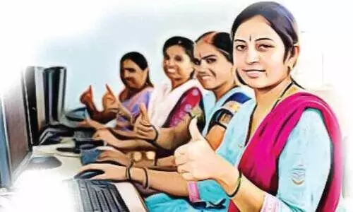 30,000 വ​നി​ത​ക​ളെ ഡി​ജി​റ്റ​ലാ​ക്കാ​ൻ കു​ടും​ബ​ശ്രീ