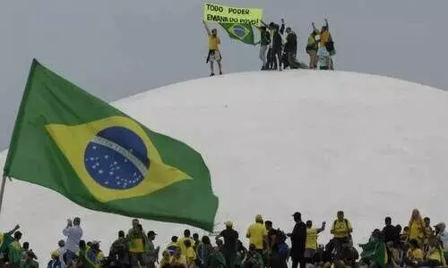 ജനാധിപത്യം സംരക്ഷിക്കാൻ ബ്രസീലിൽ കൂറ്റൻ റാലികൾ