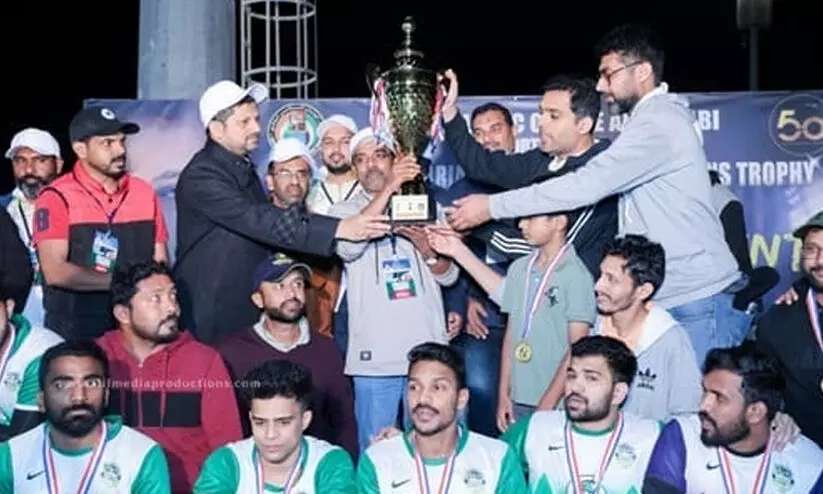 ഫുട്ബാള് ടൂര്ണമെന്റ്: ടൗണ് ടീം പഴയങ്ങാടി ജേതാക്കള് ഫുട്ബാള് ടൂര്ണമെന്റ്: ടൗണ് ടീം പഴയങ്ങാടി ജേതാക്കള്