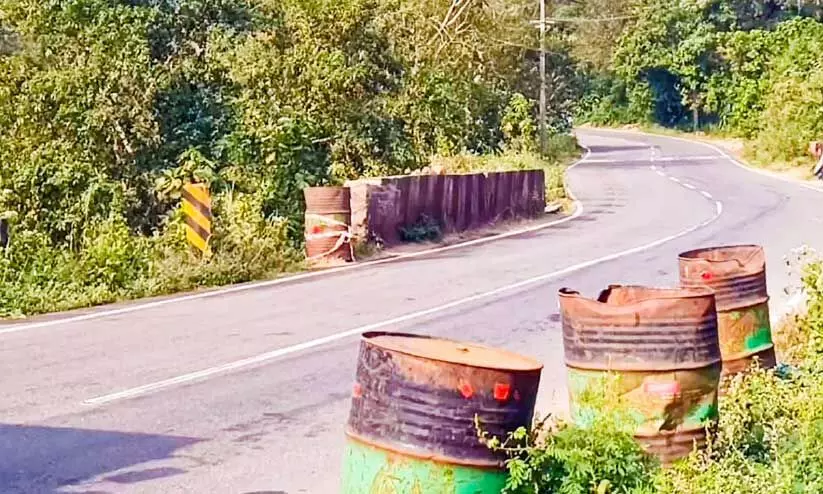 മൂന്നുപേർ മരിച്ചിട്ടും ആനച്ചാടിയിലെ അപകടാവസ്ഥ ഒഴിവാക്കാൻ നടപടിയില്ല