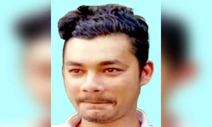 ഡെലിവറിക്ക് ഏൽപിച്ച കാറുമായി മുങ്ങിയ ഹരിയാന സ്വദേശി പിടിയിൽ ഡെലിവറിക്ക് ഏൽപിച്ച കാറുമായി മുങ്ങിയ ഹരിയാന സ്വദേശി പിടിയിൽ