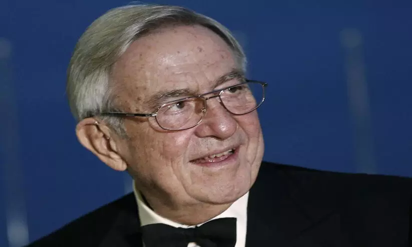 അവസാന ഗ്രീക്ക് രാജാവ് അന്തരിച്ചു അവസാന ഗ്രീക്ക് രാജാവ് അന്തരിച്ചു