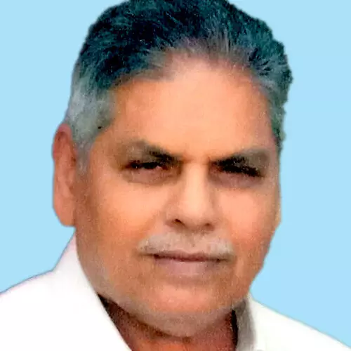 ഉ​ണ്ണി​കൃ​ഷ്ണ​ൻ എ​ഴു​ത്ത​ശ്ശ​ൻ