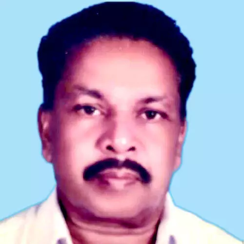 ച​ന്ദ്ര​ൻ