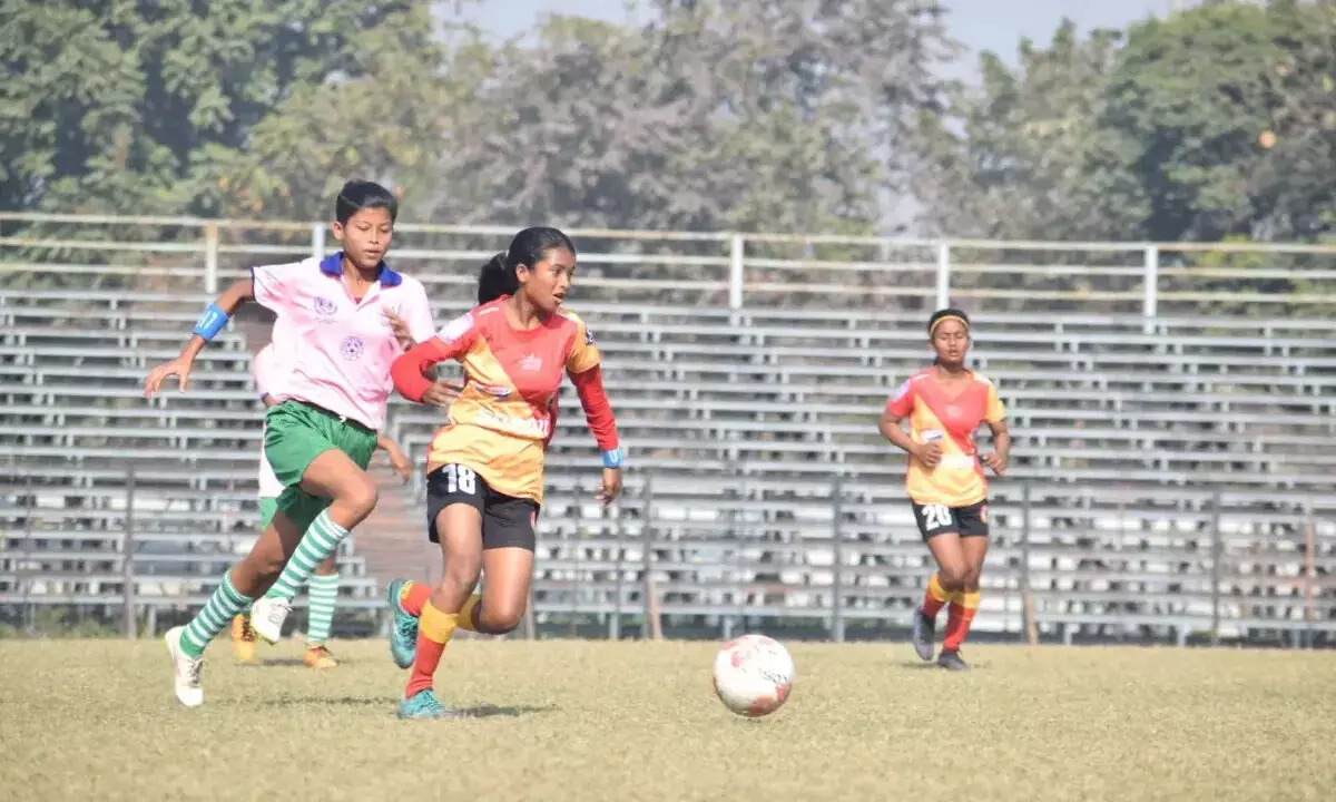 ഗേൾ ഗോൾ ഗോൾ ഈസ്റ്റ് ബംഗോൾ; റെക്കോഡ് സ്കോർ കൽക്കട്ട വനിത ഫുട്ബാൾ ലീഗിൽ ഗേൾ ഗോൾ ഗോൾ ഈസ്റ്റ് ബംഗോൾ; റെക്കോഡ് സ്കോർ കൽക്കട്ട വനിത ഫുട്ബാൾ ലീഗിൽ