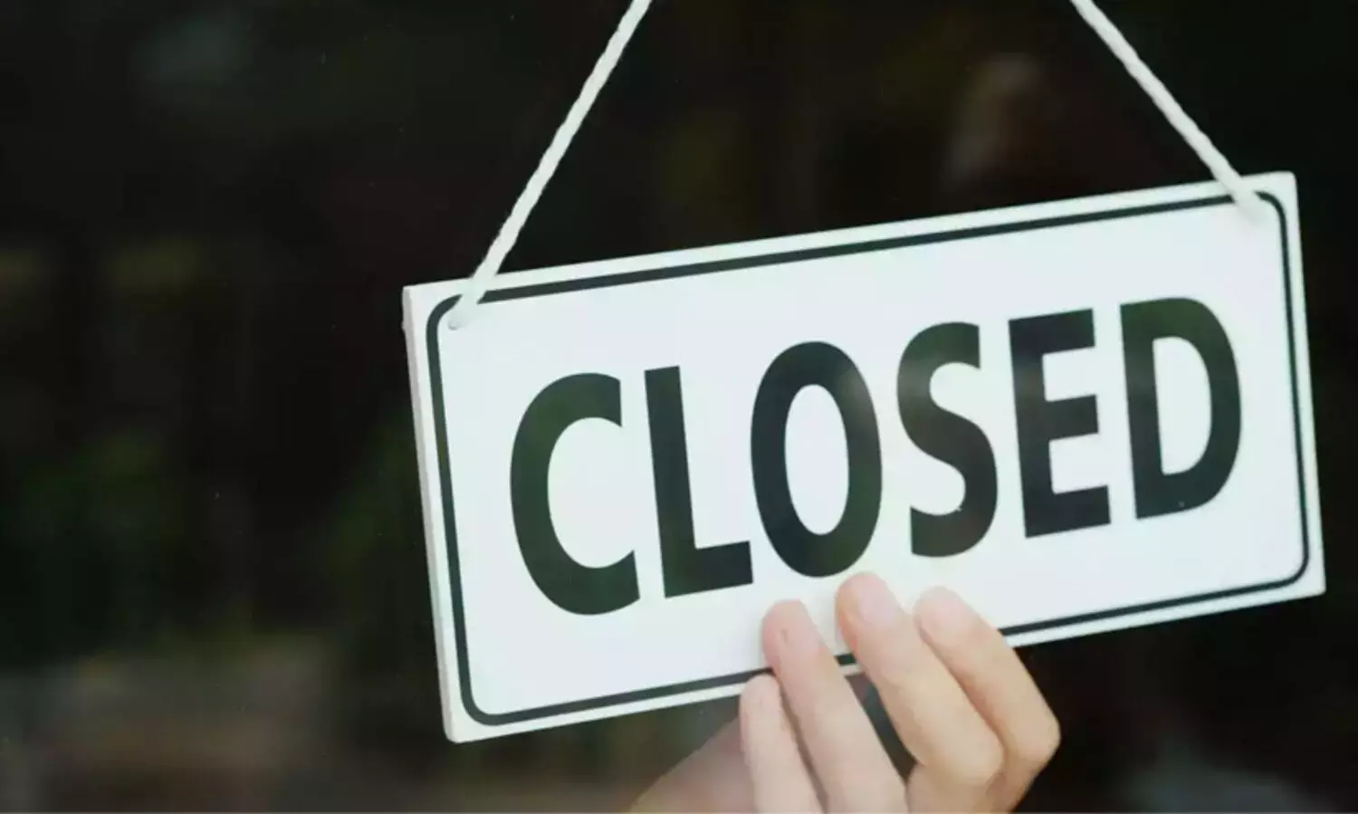 കടുവ: തൊണ്ടര്‍നാട്, തവിഞ്ഞാല്‍ പഞ്ചായത്തുകളിൽ നാളെ വിദ്യാഭ്യാസ സ്ഥാപനങ്ങള്‍ക്ക് അവധി