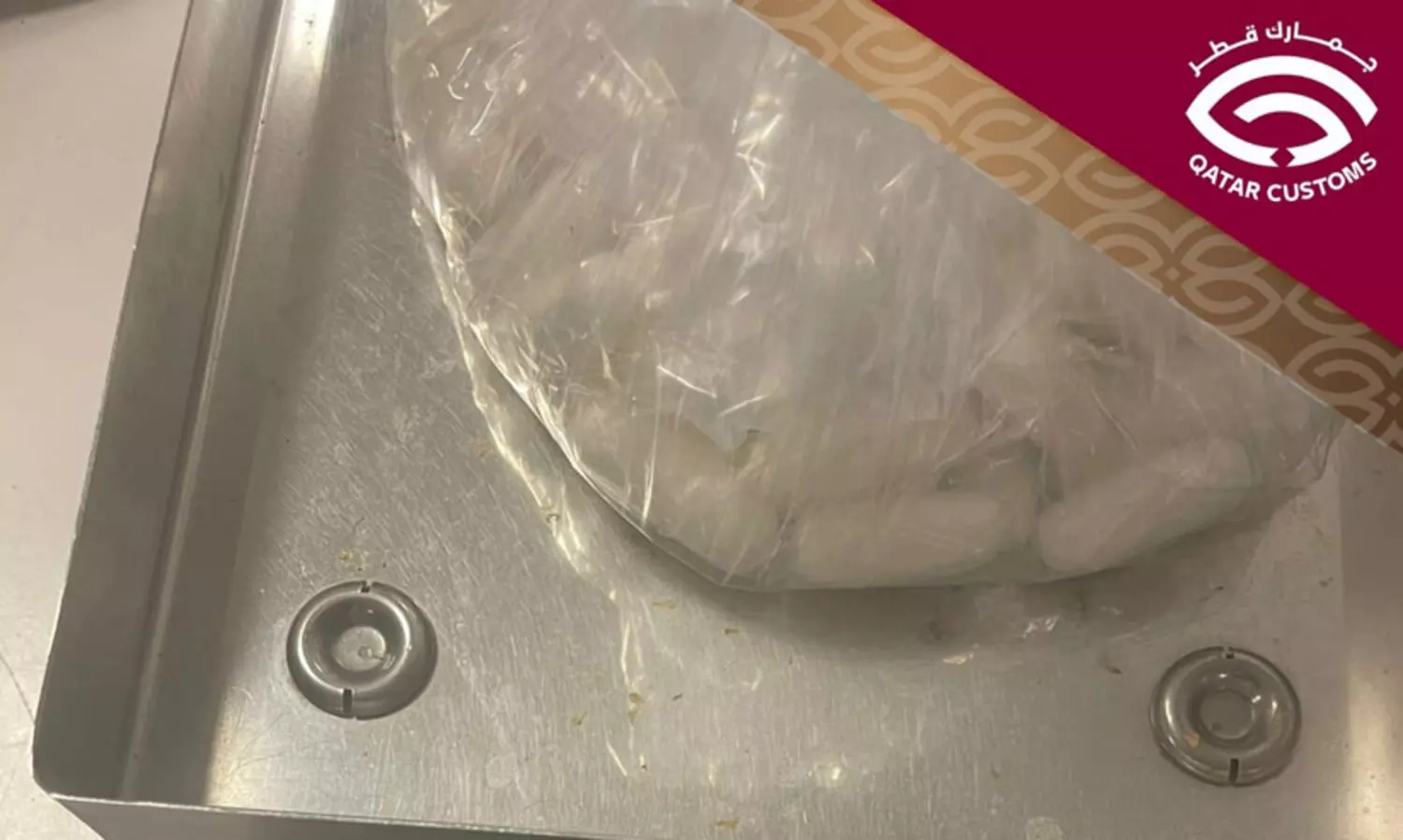 ഷൂവിൽ ഒളിപ്പിച്ച് ഖത്തറിലേക്ക് കടത്താൻ ശ്രമിച്ച ഒന്നരകിലോ കൊക്കെയ്ൻ പിടികൂടി