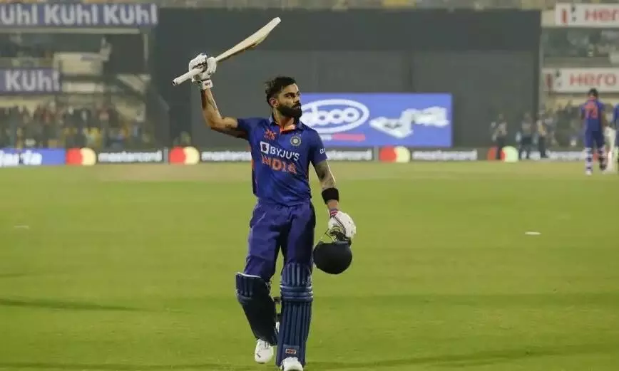 സചിന്റെ റെക്കോഡുകളിലേക്ക് ഇനിയേറെ ദൂരമില്ലാതെ കോഹ്ലി; ഇന്ന് 67 റൺസെടുത്താൽ ജയവർധനെയെ കടക്കും സചിന്റെ റെക്കോഡുകളിലേക്ക് ഇനിയേറെ ദൂരമില്ലാതെ കോഹ്ലി; ഇന്ന് 67 റൺസെടുത്താൽ ജയവർധനെയെ കടക്കും