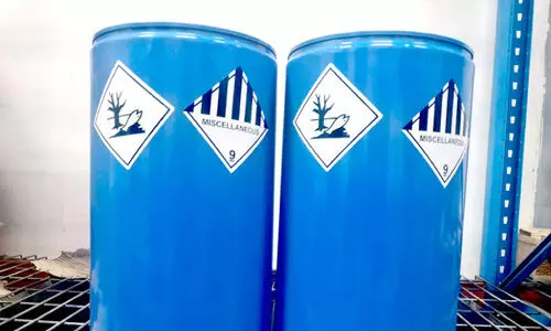 ഖത്തറിൽ രാ​സ​വ​സ്തു​ക്ക​ൾ നി​റ​ച്ച ക​ണ്ടെ​യ്ന​റു​ക​ൾ പി​ടി​ച്ചെ​ടു​ത്തു