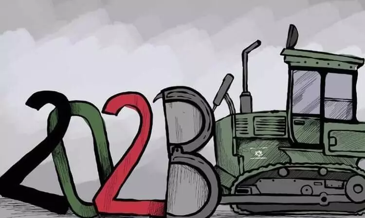 ആൾക്കൊത്ത് നിറംമാറും ഈ ഓന്ത് പദങ്ങൾ