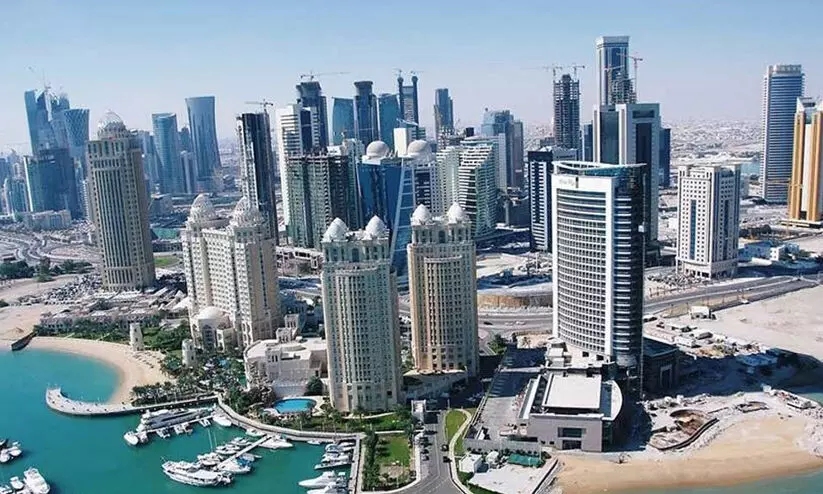 ഇവിടുത്തെ വരുമാനം കൊണ്ട് ജീവിക്കാനും സമ്പാദിക്കാനും കഴിയുന്നു -ഗൾഫിലെ 49 ശതമാനം പേർ