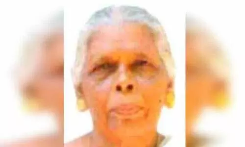 മാണി കടമേരിക്ക് ഫോക് ലോർ അക്കാദമി പുരസ്കാരം