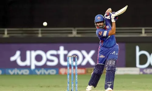 സഞ്ജുവും ബുംറയും ഇല്ല; പൃഥ്വി ഷാ തിരിച്ചെത്തി; ന്യൂസിലൻഡിനെതിരായ ഏകദിന, ട്വന്‍റി20 പരമ്പരക്കുള്ള ഇന്ത്യൻ ടീമിനെ പ്രഖ്യാപിച്ചു