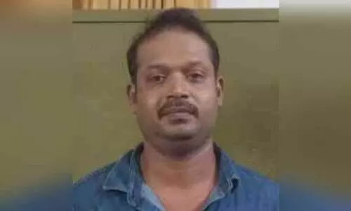 കാറിന്റെ ഗ്ലാസ് തകർത്ത കേസിൽ യുവാവ് അറസ്റ്റിൽ