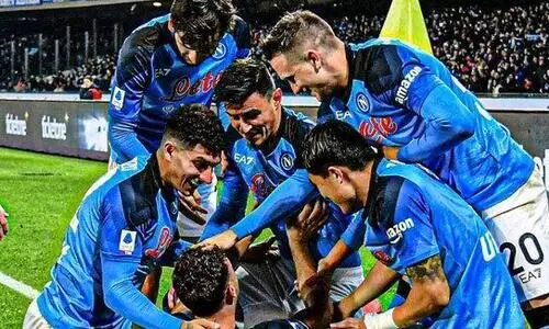 ‘‘വല്ലാത്ത ചെയ്ത്തായിപ്പോയി’’- ഒരു ഗോൾ പോലും വഴങ്ങാതെ എട്ടുകളി കഴിഞ്ഞെത്തിയ യുവന്റസിനെ അഞ്ചു ഗോളിന് മുക്കി നാപോളി