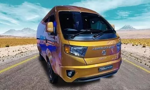 Ashok Leyland Bada Dost Xpress CNG 12 Seater  Auto Expo 2023