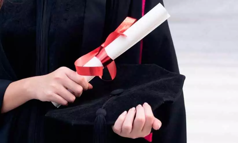 എയ്ഡഡ് കോളജുകൾക്ക് കൽപിത സർവകലാശാല പദവി നൽകില്ല എയ്ഡഡ് കോളജുകൾക്ക് കൽപിത സർവകലാശാല പദവി നൽകില്ല