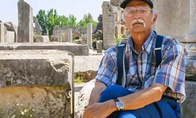 ഹൈദരാബാദിലെ നൈസാമിന്റെ പേരക്കുട്ടി മീർ ബർക്കത്ത് അലി ഖാൻ നിര്യാതനായി ഹൈദരാബാദിലെ നൈസാമിന്റെ പേരക്കുട്ടി മീർ ബർക്കത്ത് അലി ഖാൻ നിര്യാതനായി