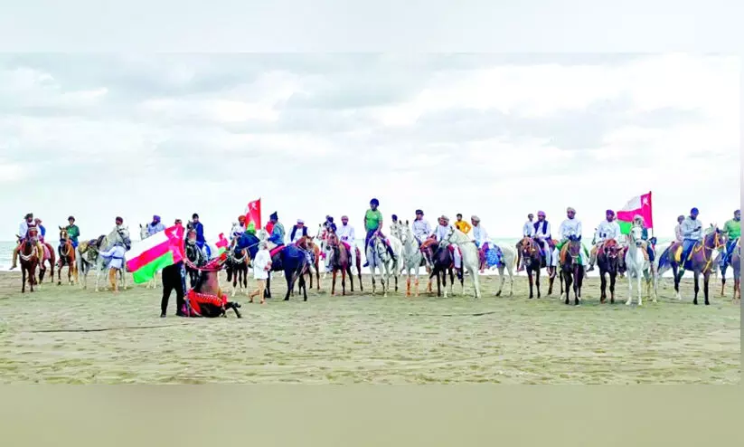 സുൽത്താന്റെ സ്ഥാനാരോഹണ വാർഷികം; സുഹാറിൽ പൊലിമയോടെ ആഘോഷം സുൽത്താന്റെ സ്ഥാനാരോഹണ വാർഷികം; സുഹാറിൽ പൊലിമയോടെ ആഘോഷം