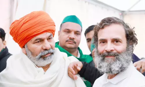 ടിക്കറ്റ് വേണ്ടാത്ത എം.പിമാർ