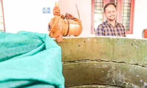 ആ​ർ​ക്കോ വേ​ണ്ടി തി​ള​ച്ച്​ കി​ണ​റ്റി​ലെ വെ​ള്ളം