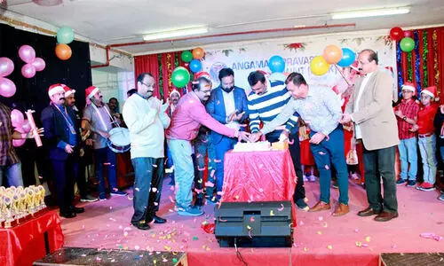 അ​പ​ക് ക്രി​സ്മ​സ്-​ ന്യൂ ഇ​യ​ർ ആ​ഘോ​ഷം