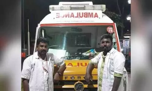 വീട്ടിൽ പ്രസവിച്ച യുവതിക്കും കുഞ്ഞിനും 108 ആംബുലൻസിന്‍റെ ‘കനിവ്​’