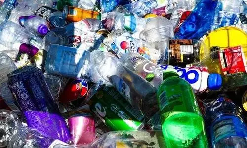 പ്ലാസ്റ്റിക് മാലിന്യശേഖരം കണ്ടുപിടിക്കാൻ ആപ്പ് തയാറാകുന്നു പ്ലാസ്റ്റിക് മാലിന്യശേഖരം കണ്ടുപിടിക്കാൻ ആപ്പ് തയാറാകുന്നു