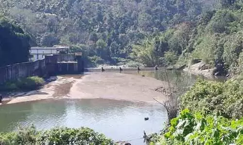 അണക്കെട്ടുകളിൽ മണൽ നിറഞ്ഞിട്ടും നീക്കാൻ സർക്കാർ നടപടിയില്ലെന്ന് ആക്ഷേപം