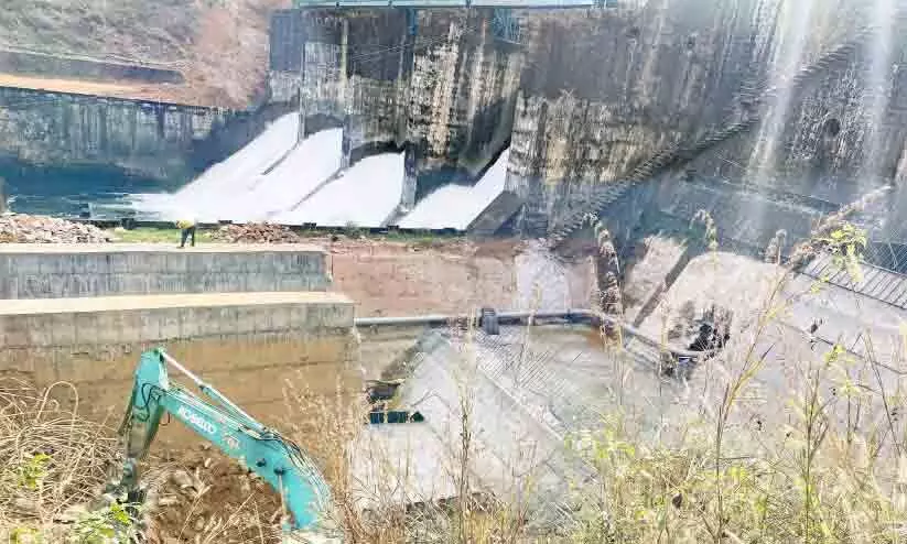 കുറ്റ്യാടി കനാൽ തുറക്കുന്നത് വൈകും കുറ്റ്യാടി കനാൽ തുറക്കുന്നത് വൈകും