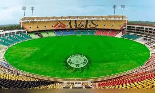 ‘ഹിറ്റ്​ വിക്കറ്റ്​’ ആശങ്കയിൽ സ്​പോർട്​സ്​ ഹബ്ബ്​