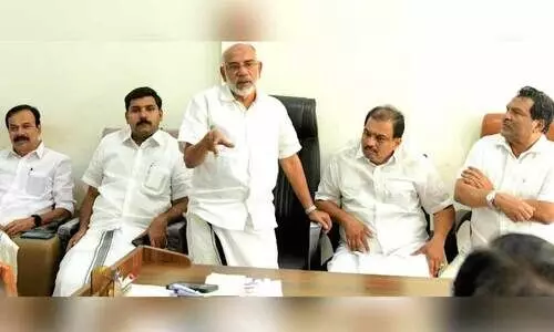 ജില്ല ബാങ്കിനെ കേരള ബാങ്കില്‍ ലയിപ്പിച്ച നടപടി നിയമപരമായും രാഷ്ട്രീയമായും നേരിടും -യു.ഡി.എഫ്