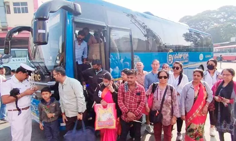 ബം​ഗ​ളൂ​രു-​മൈ​സൂ​രു റൂ​ട്ടി​ൽ വൈ​ദ്യു​തി ബ​സ് സ​ര്‍വി​സ് തു​ട​ങ്ങി